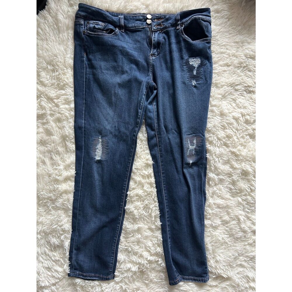 New York & Company Soho Womens Size 14 Boyfriend Jeans Distressed